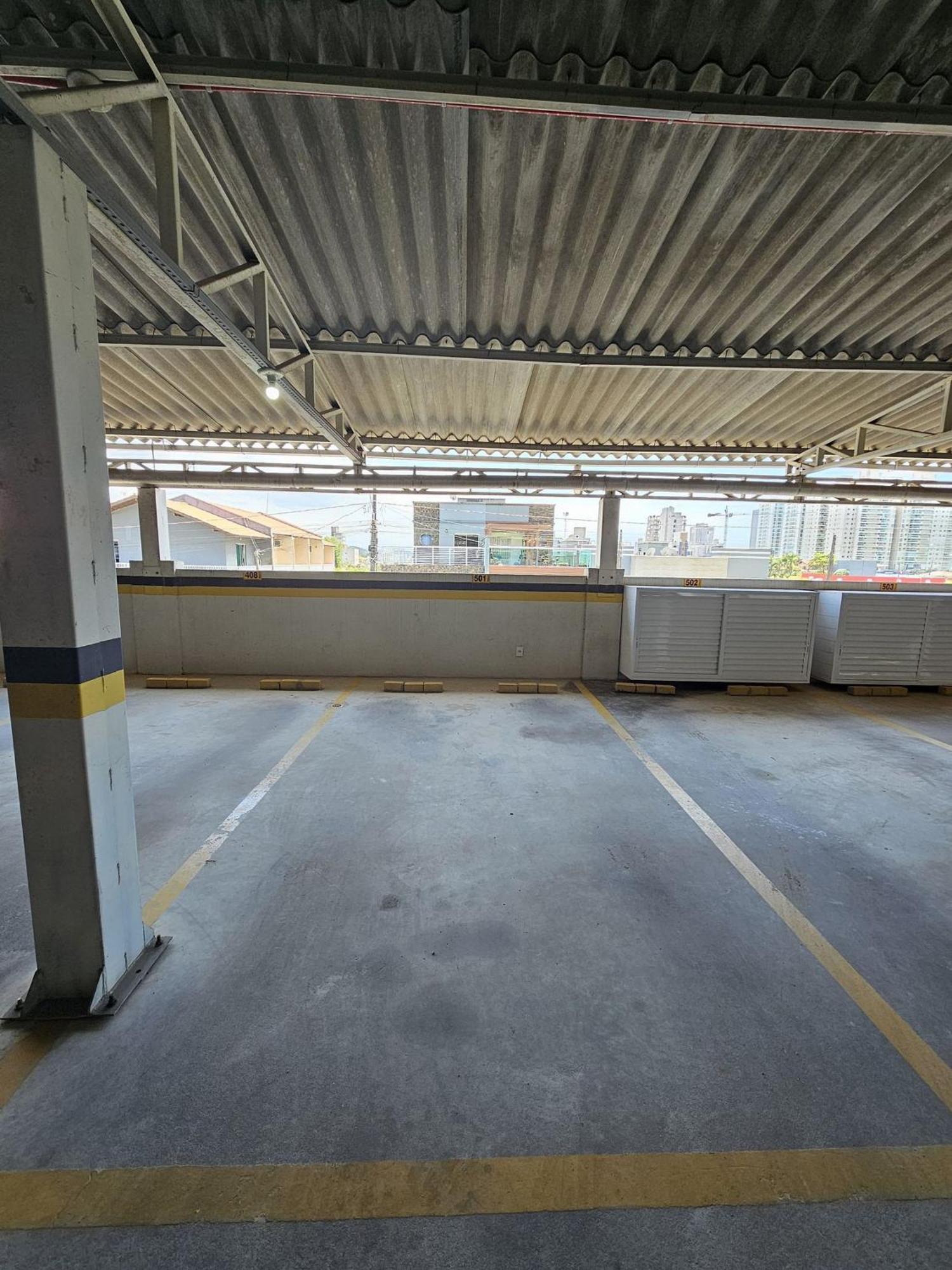 Apartamento a 250 metros da praia, uma vaga de garagem coberta Piçarras Exterior foto